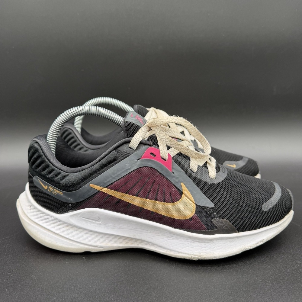 Size 8.5 Womens Nike Quest 5 Running Shoes Sneakers Black Gold Pink DD9291 009